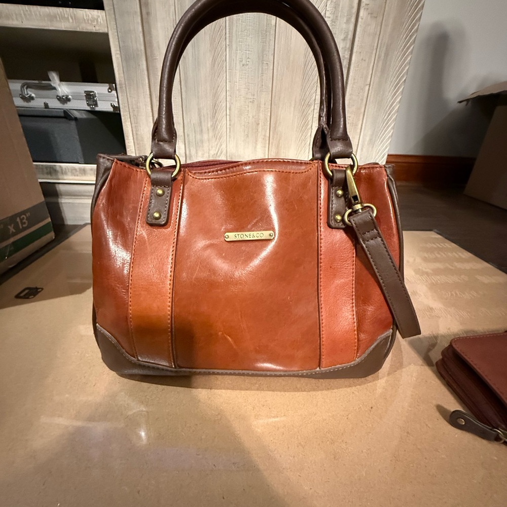 Stone Mountain Genuine Leather Purse + Matching Wallet Set – Brand New